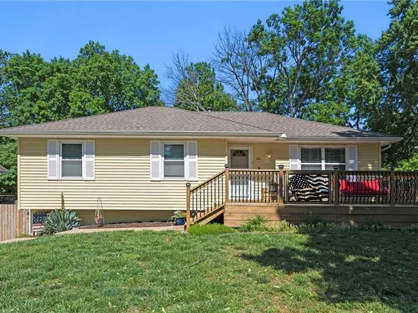 201 N Cleveland Ave, Belton, MO 64012