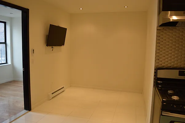 Rented by CoSo Apartments | media 42