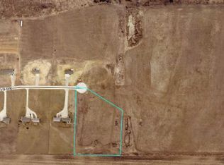 19941 Mayfield Cir, Pacific Junction, IA 51561