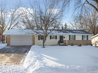 2334 Standridge Ave, Saint Paul, MN 55109