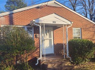 210 Maple St, Suffolk, VA 23434