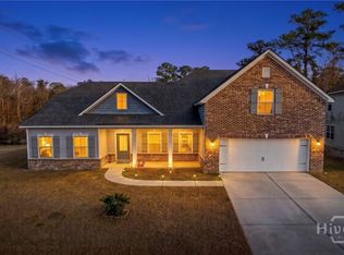 16 Litchfield Drive, Savannah, GA 31419