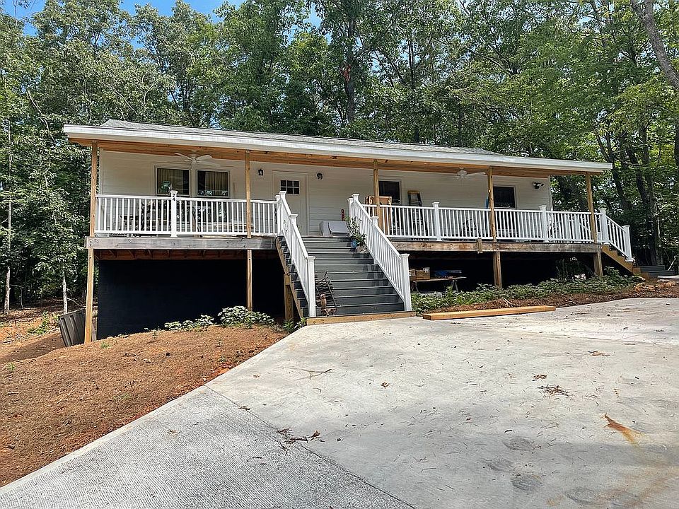 1st image of 24 Water Oak Dr