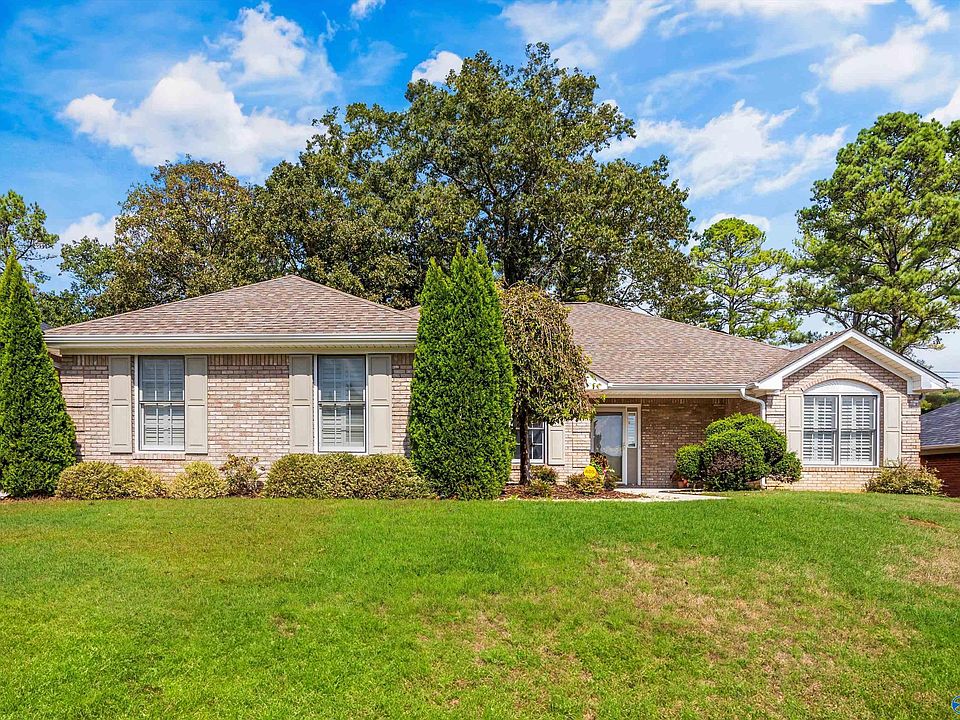 1st image of 2503 Lawson Lake Ct SE