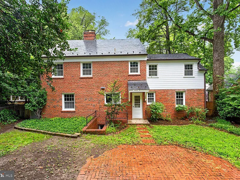 7215 Rollingwood Dr — Photo 30