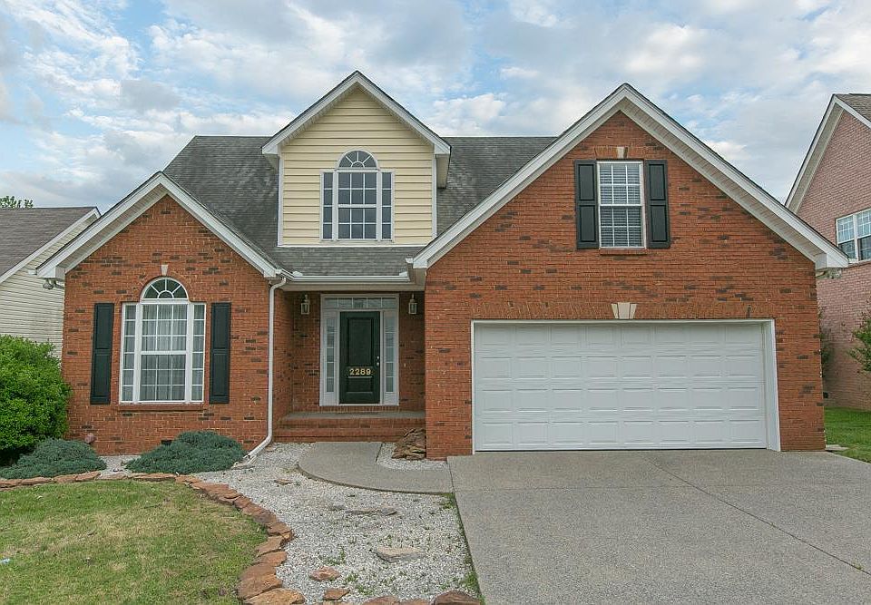 1st image of 2289 Oak Hill Dr