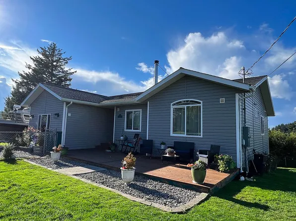 3233 Viewcrest Ln, Kodiak, AK 99615