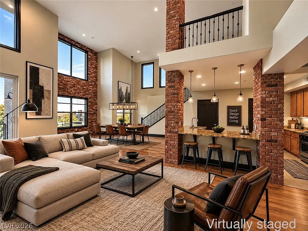 1 bed, 2.0 bath, 1370 sqft, $2,200 — Photo 1