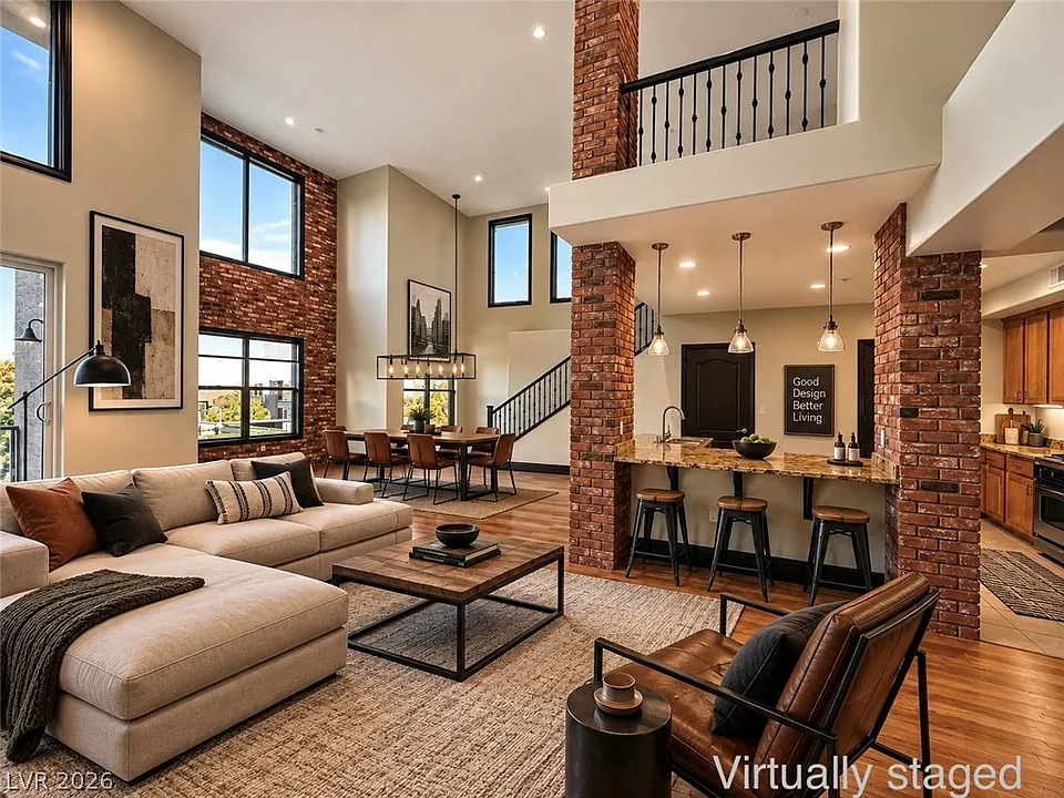 26 E Serene Ave #401