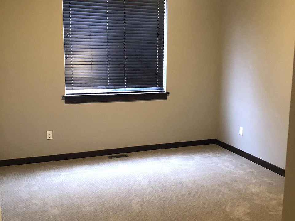 1st image of 3332 S 28th Ave