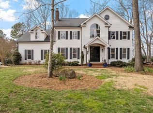 112 Stratford Dr, Chapel Hill, NC 27516