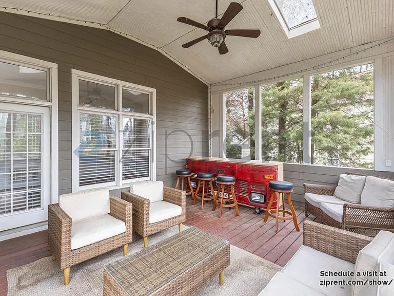 9216 Crofton Springs Dr — Photo 20