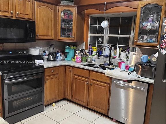 5th image of 5491 NW Oak Hill Ave