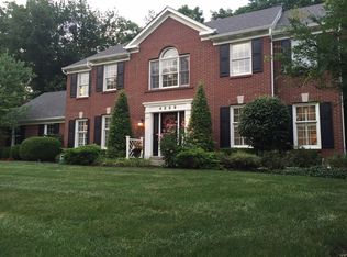 4329 Ashley Meadow Ct, Cincinnati, OH 45227
