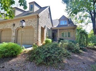 19 Sturbridge Ln, Greensboro, NC 27408