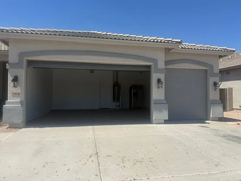 29630 W Fairmount Ave — Photo 11