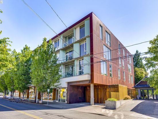 2530 SE 26th Ave APT 401, Portland, OR 97202