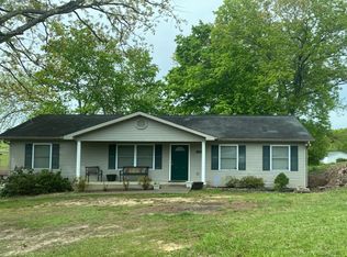 8117 Harmon Rd, Powell, TN 37849