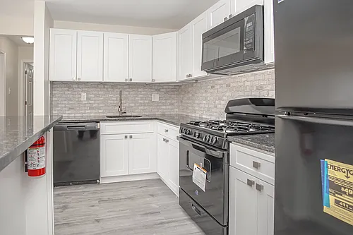 300 Broadwayapt #A10 Photo 1 300 Broadwayapt #A10 Photo 1