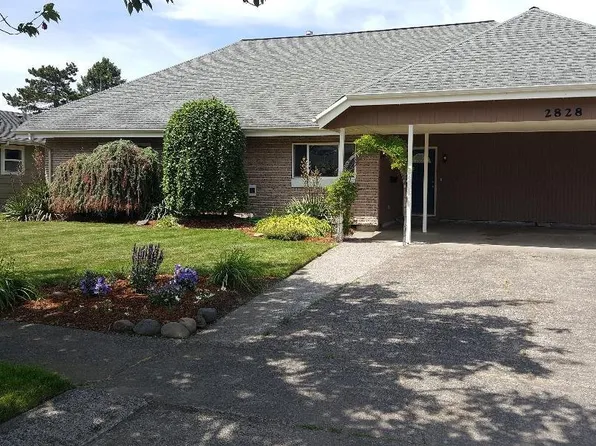 2828 Magnolia St, Longview, WA 98632