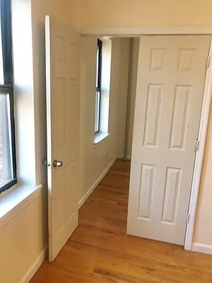 Rented by Ledvech Group | media 7