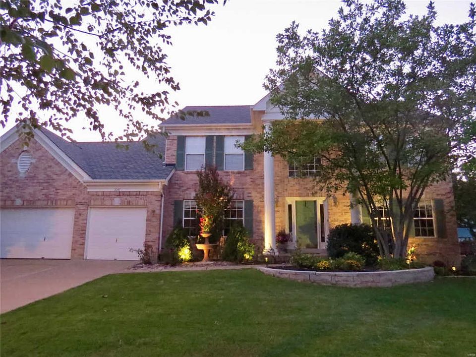 1st image of 2247 Twin Estates Cir