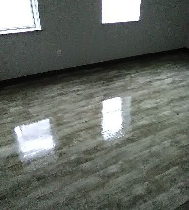 2nd image of 1105 2nd Ave APT 31