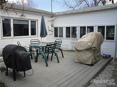 5th image of 1142 Parkhill Dr