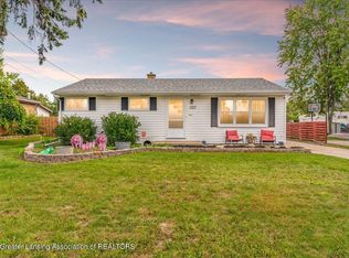 5321 Glenwood Ave, Lansing, MI 48911