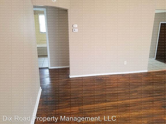 4th image of 3316 Burbank Ave