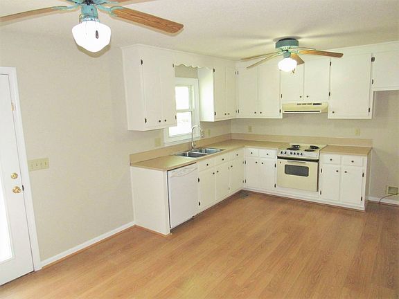 5th image of 2304 Judah Benjamin Ct