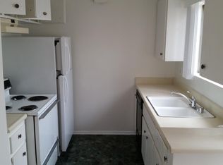 524 W Knoll Dr, West Hollywood, CA 90048