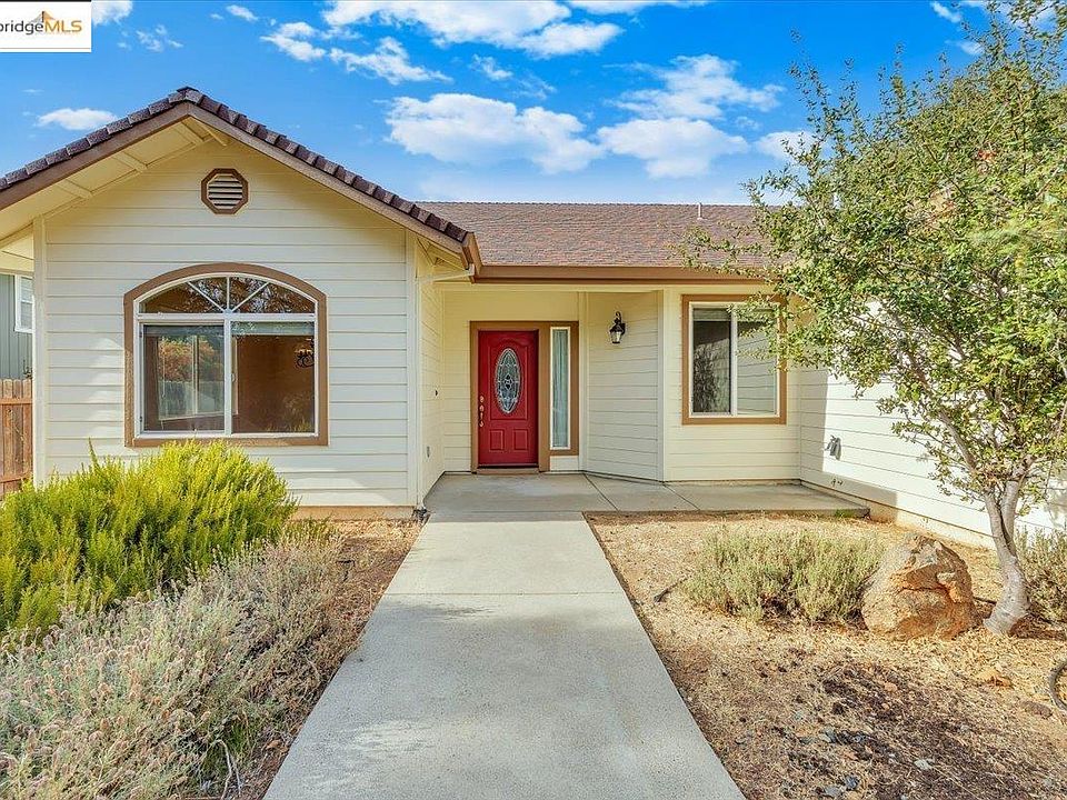 1st image of 21662 Paseo De Los Portales Rd
