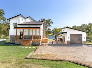 101 Emerald Ln, Horseshoe Bend, AR 72512