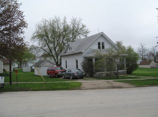 407 SW 2nd St, Greenfield, IA 50849