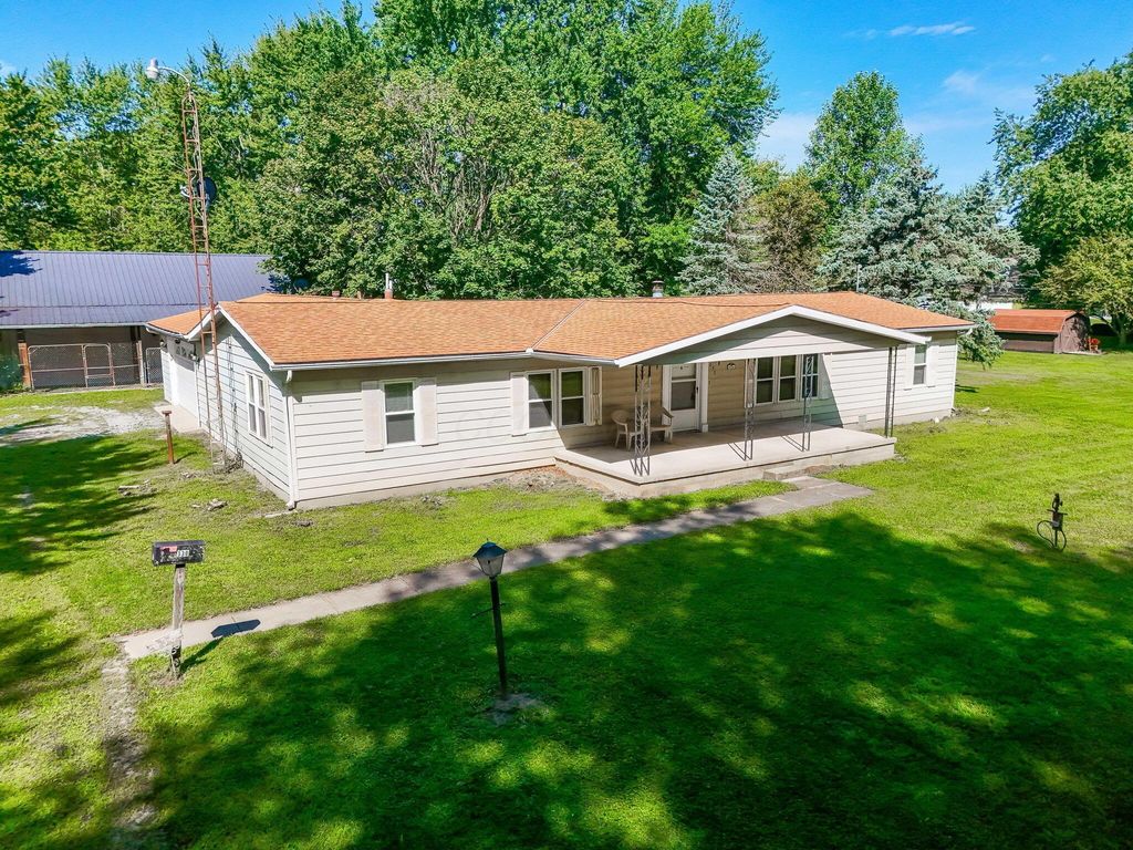 Real estate listing image