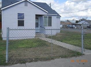 906 E Lincoln Ave, Sunnyside, WA