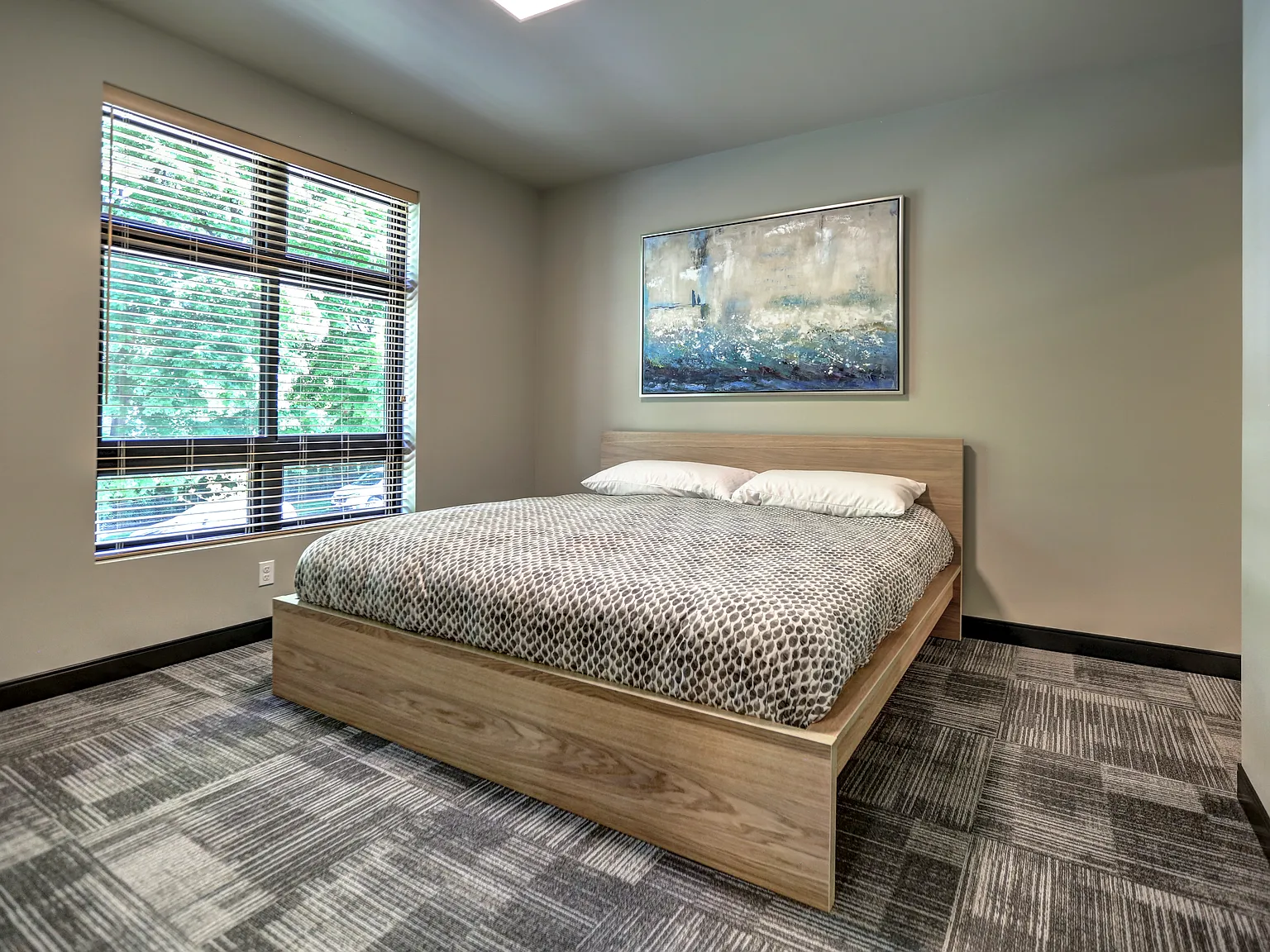 2 bed, 1160 sqft, $2,299 — Photo 4