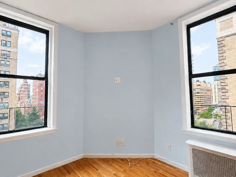 210 W 94th St #7G — Photo 2