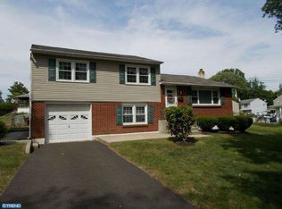 162 Woodlawn Ave, Horsham, PA 19044