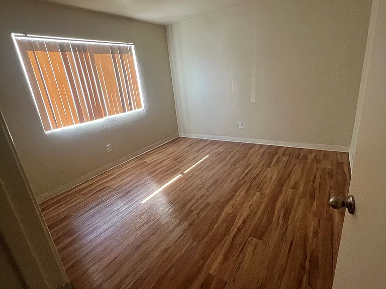 4416 Highland Ave #1 — Photo 7