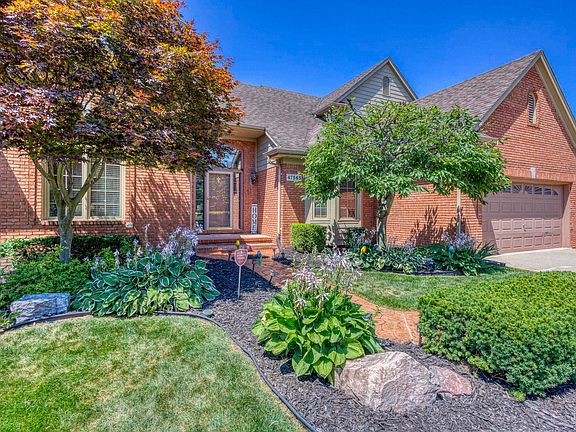 2nd image of 47565 Woodberry Estates Dr