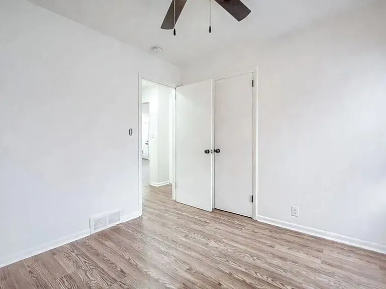 11409 E 31st St S — Photo 14