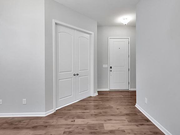 3rd image of 5406 Ripplebrook Rd