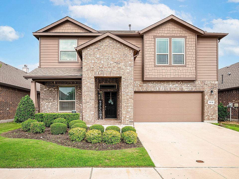 1st image of 1512 Canary Ln