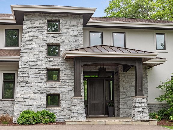 3rd image of 6816 Cheyenne Cir