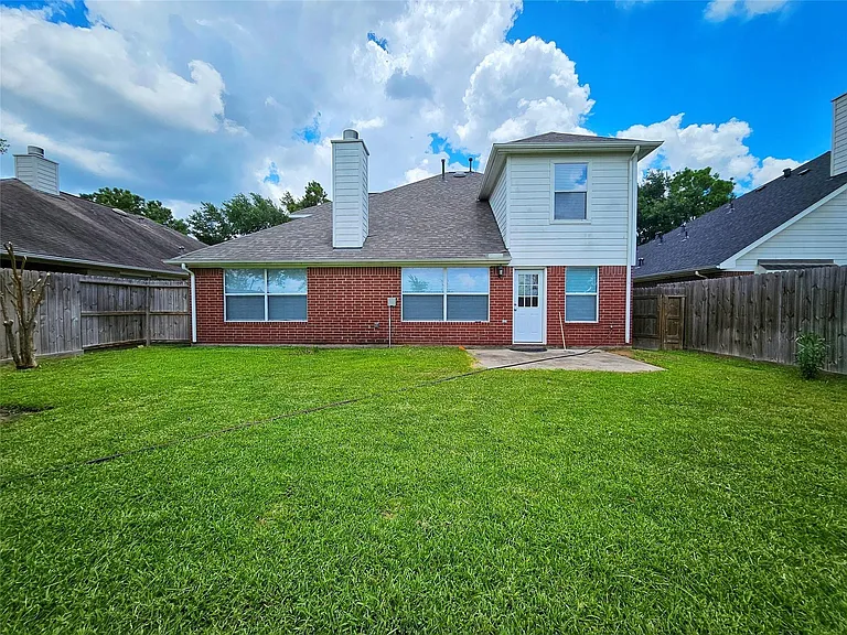 20503 Hidden Point Ln — Photo 13