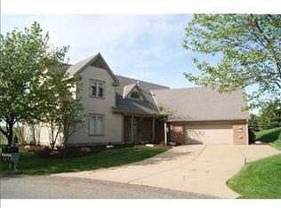 107 Pinehurst Ln, Gibsonia, PA 15044