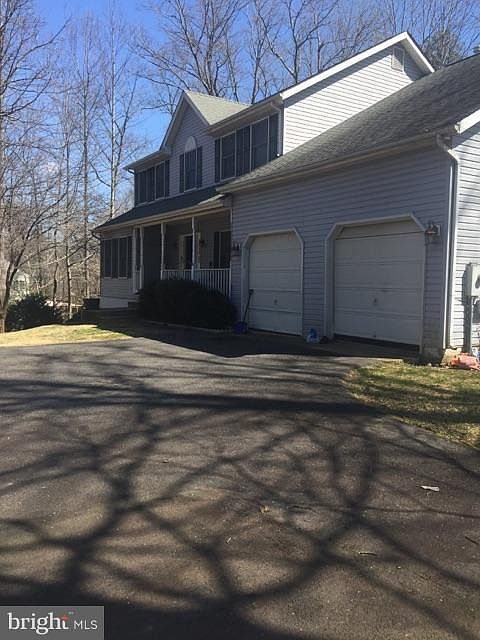 1st image of 26 Lindsey Ln