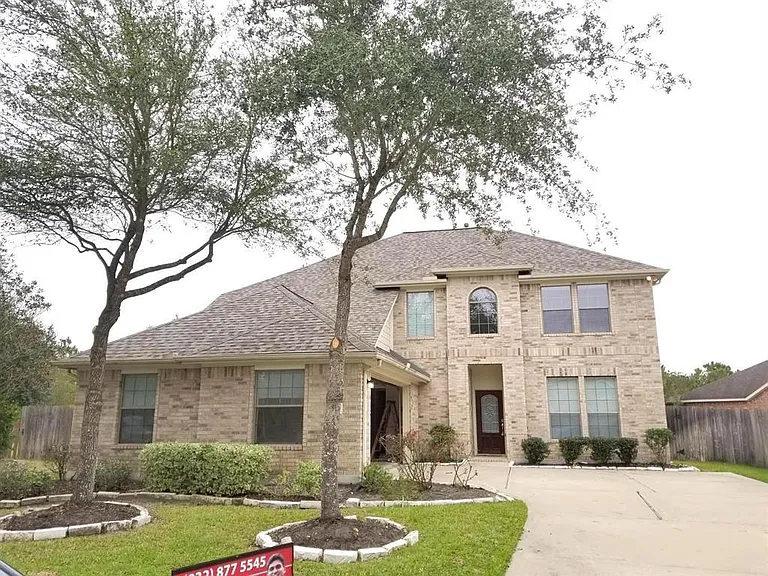 25406 Archdale Ct — Photo 2